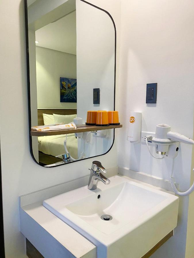 Go Hotels Plus Tuguegarao Exterior foto
