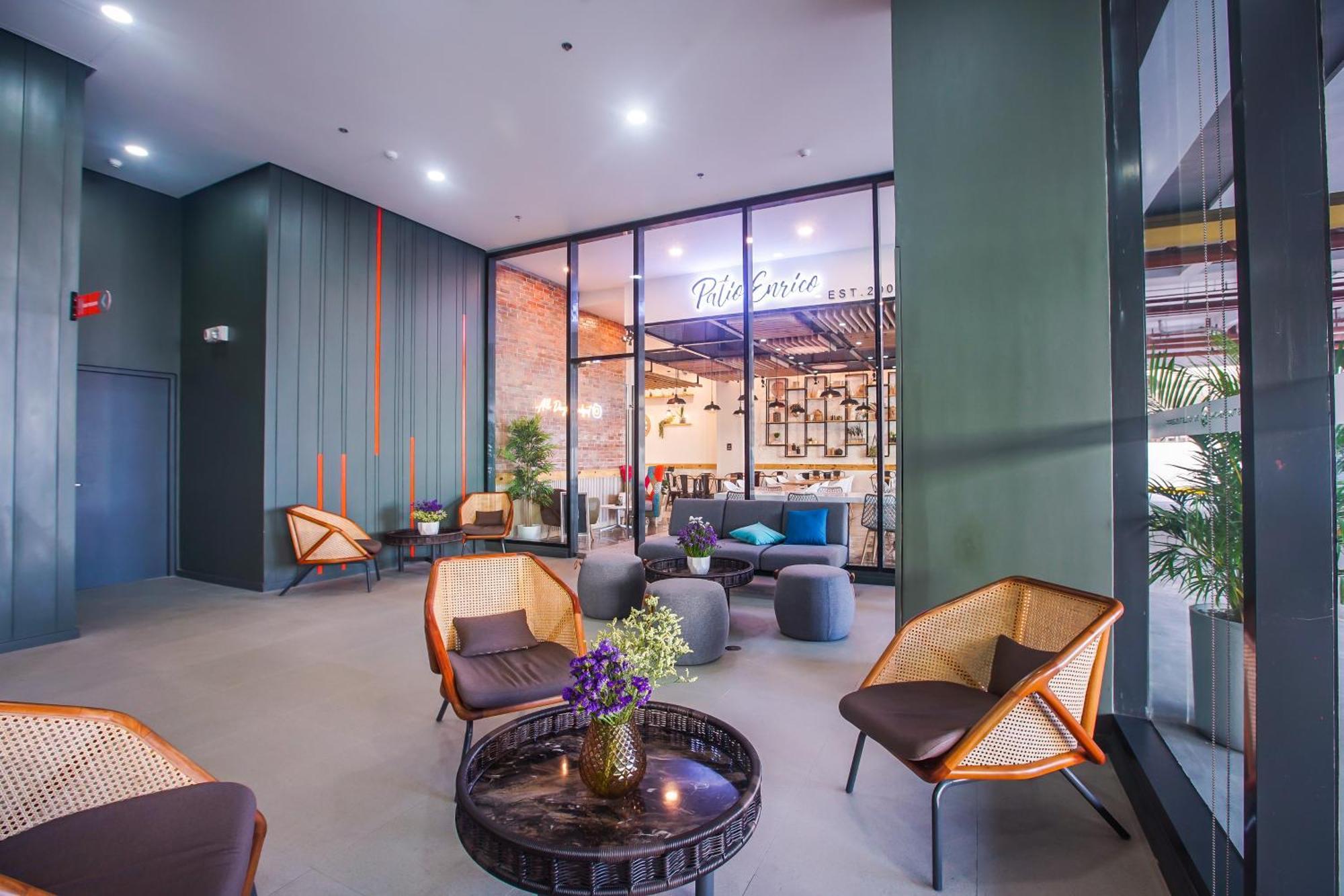 Go Hotels Plus Tuguegarao Exterior foto